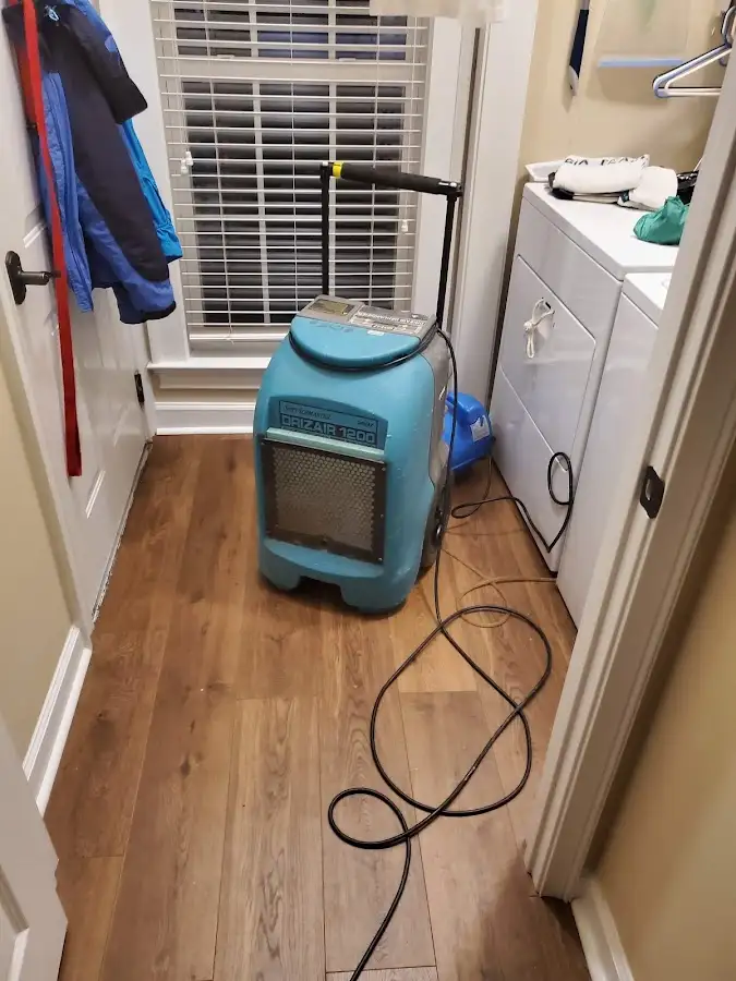 Commercial dehumidifier deployed for Crawl Space Restoration in Lake Holiday